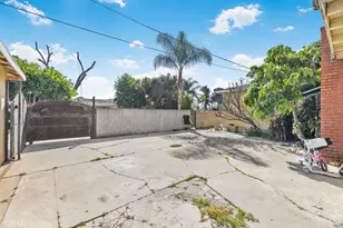 4237 Abbott Rd, Lynwood, CA 90262 - Photo 25