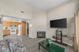 11031 Sierra Tree Ln, Riverside, CA 92505 - Photo 11