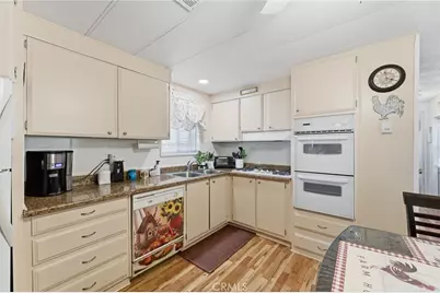 975 California Street #76, Calimesa, CA 92320 - Photo 7