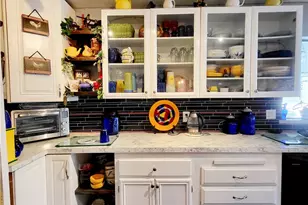 10475 Frontier, Cherry Valley, CA 92223 - Photo 9