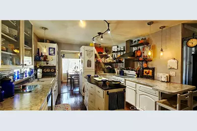 10475 Frontier, Cherry Valley, CA 92223 - Photo 21