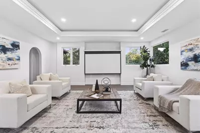 5825 Irving Avenue, La Crescenta, CA 91214 - Photo 35