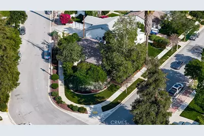 74 N N Buena Vista, Redlands, CA 92373 - Photo 27