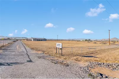 22337 Waalew, Apple Valley, CA 92307 - Photo 37