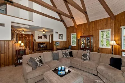 28065 Peninsula, Lake Arrowhead, CA 92352 - Photo 11