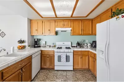 815 Georgiana Court, Perris, CA 92570 - Photo 7