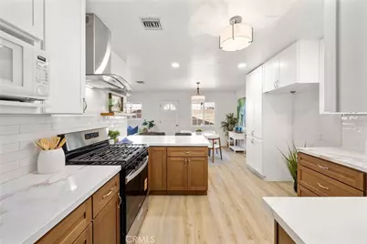 626 S Corta, Santa Ana, CA 92704 - Photo 17