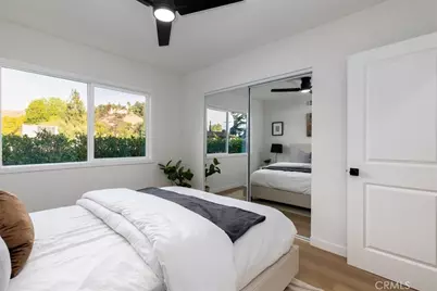 4793 Excelente Drive, Woodland Hills, CA 91364 - Photo 21