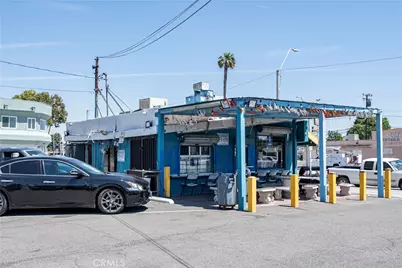 11025 Atlantic, Lynwood, CA 90262 - Photo 3