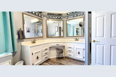 28799 Via Playa Del Rey, Murrieta, CA 92563 - Photo 11