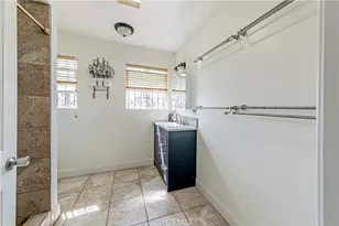 1812 W 48th, Los Angeles, CA 90062 - Photo 31