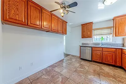 1812 W 48th, Los Angeles, CA 90062 - Photo 15