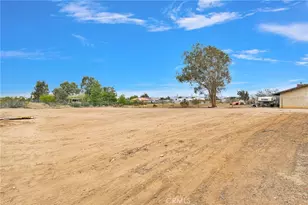 15742 Sycamore, Hesperia, CA 92345 - Photo 39