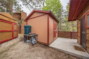 746 Villa Grove Ave, Big Bear City, CA 92314 - Photo 27