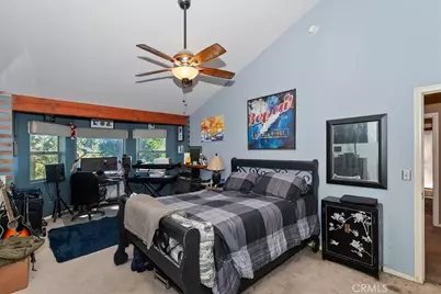 24607 Altdorf Drive, Crestline, CA 92325 - Photo 15