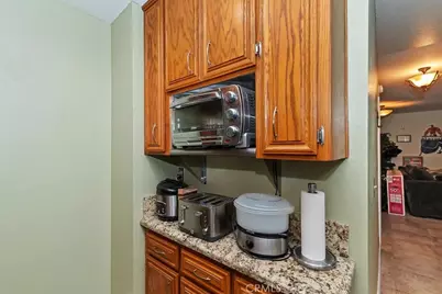 24607 Altdorf Drive, Crestline, CA 92325 - Photo 13