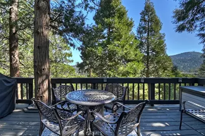 24607 Altdorf Drive, Crestline, CA 92325 - Photo 29