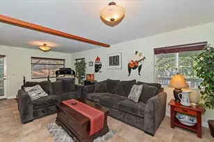 24607 Altdorf Dr, Crestline, CA 92325 - Photo 5