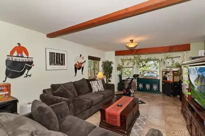 24607 Altdorf Drive, Crestline, CA 92325 - Photo 5