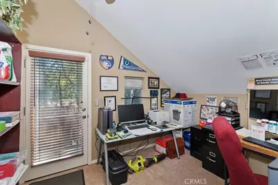 24607 Altdorf Drive, Crestline, CA 92325 - Photo 21