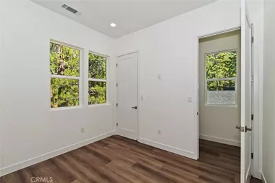 911 Sugarloaf, Big Bear City, CA 92314 - Photo 31