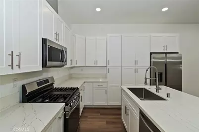 911 Sugarloaf, Big Bear City, CA 92314 - Photo 19