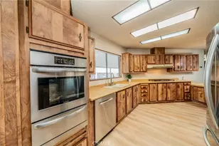 1550 Rimpau, Corona, CA 92881 - Photo 9