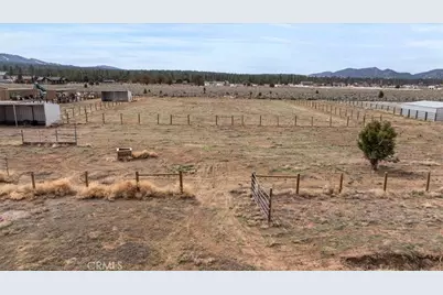 735 Cypress, Big Bear City, CA 92314 - Photo 7