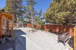 457 E Mountain View, Big Bear City, CA 92314 - Photo 15