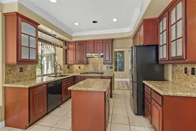 23740 Heliotrope, Moreno Valley, CA 92557 - Photo 7