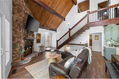 635 Grass Valley Drive, Lake Arrowhead, CA 92352 - Photo 17