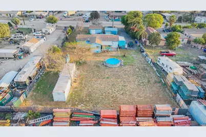 17860 Taylor Avenue, Bloomington, CA 92316 - Photo 43