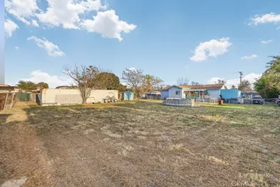 17860 Taylor Avenue, Bloomington, CA 92316 - Photo 35