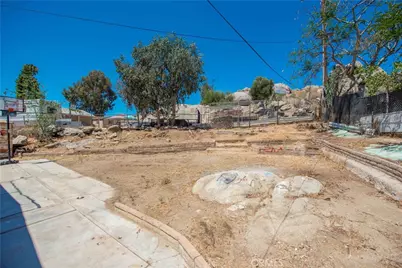 700 Shawnee Road, Perris, CA 92570 - Photo 23