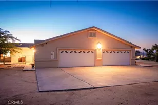 8920 Del Monte Ave, Yucca Valley, CA 92284 - Photo 3