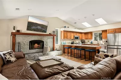 434 Klamath Drive, Lake Arrowhead, CA 92352 - Photo 3