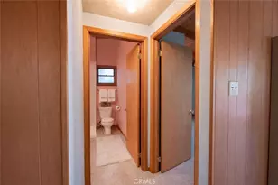 23915 Wildwood, Crestline, CA 92325 - Photo 11