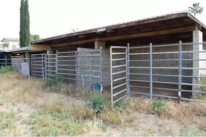 9408 Poplar Avenue, Fontana, CA 92335 - Photo 17