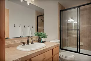 27539 W Shore, Lake Arrowhead, CA 92352 - Photo 37