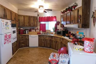 34111 Wildwood Canyon Road, Yucaipa, CA 92399 - Photo 9