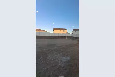 223 Oakton Court, Hemet, CA 92543 - Photo 7