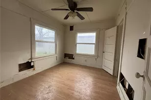 307 S Curry St, Tehachapi, CA 93561 - Photo 13