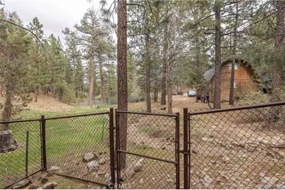 143 Santa Barbara, Sugarloaf, CA 92386 - Photo 25