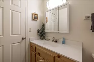 143 Santa Barbara, Sugarloaf, CA 92386 - Photo 11
