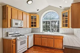 25274 N Rd, Twin Peaks, CA 92391 - Photo 9