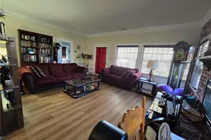 579 16th, San Bernardino, CA 92405 - Photo 3