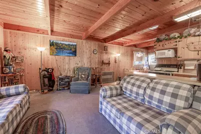 39820 Snowball, Big Bear Lake, CA 92315 - Photo 9