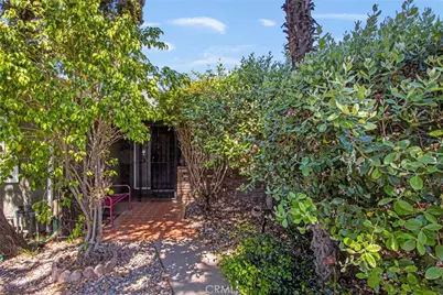 450 W Cromwell, Rialto, CA 92376 - Photo 5