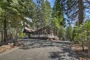 27297 Little Bear, Blue Jay, CA 92317 - Photo 9