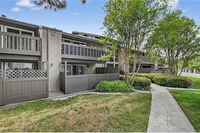 28661 Via Las Flores #307, Murrieta, CA 92563 - Photo 3